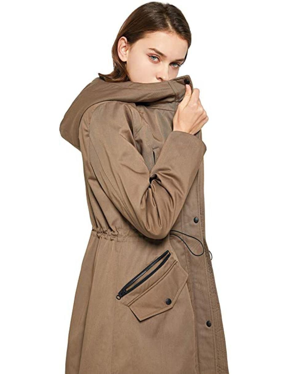 Chamarra impermeable para mujer 3
