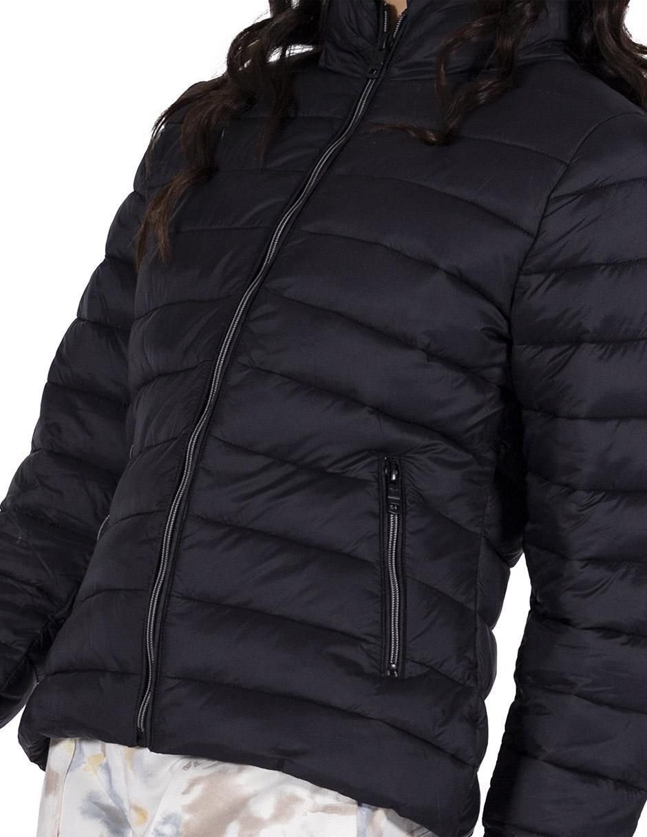 Chamarra impermeable para mujer 2