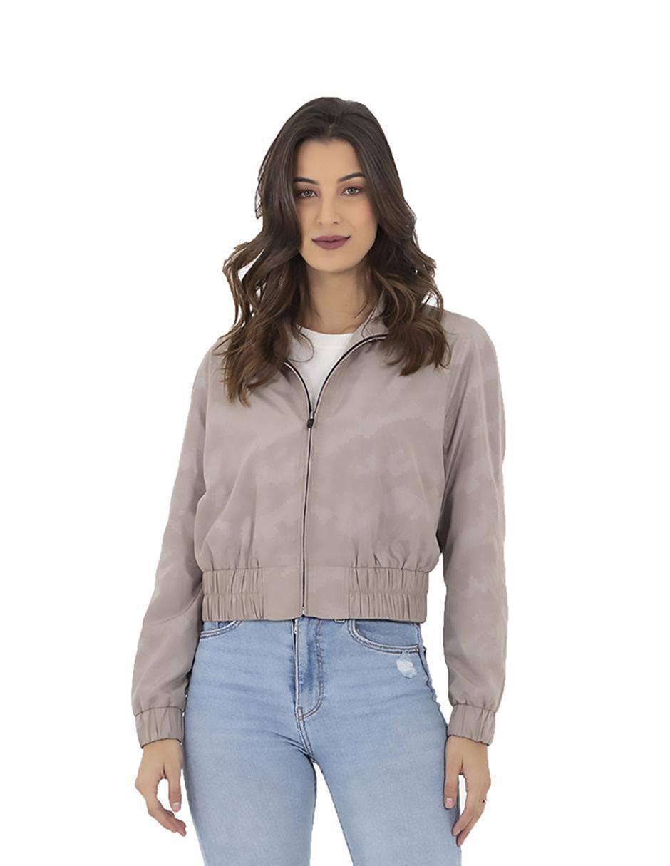 Gabardina repelente al agua para mujer 1