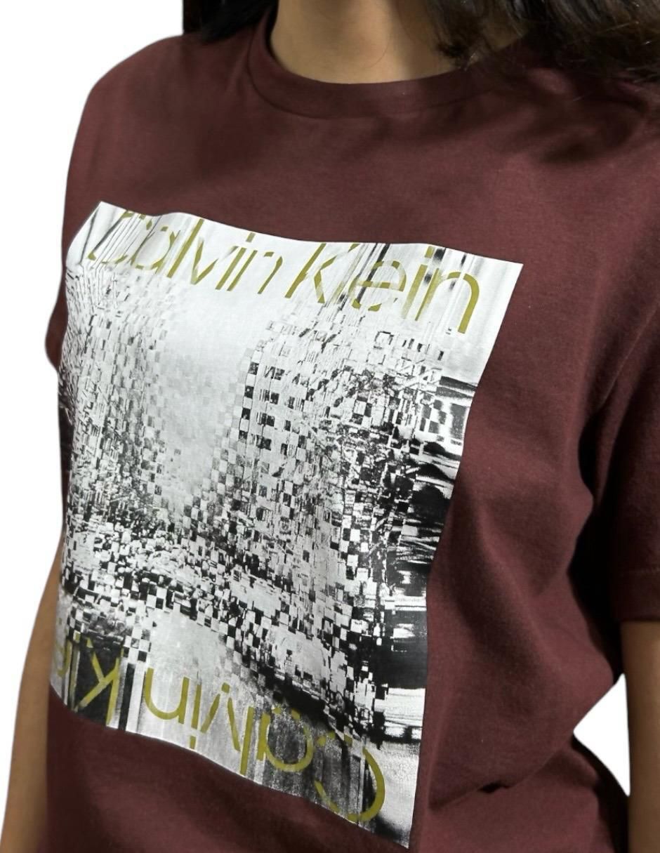 Playera manga corta cuello redondo para mujer 4