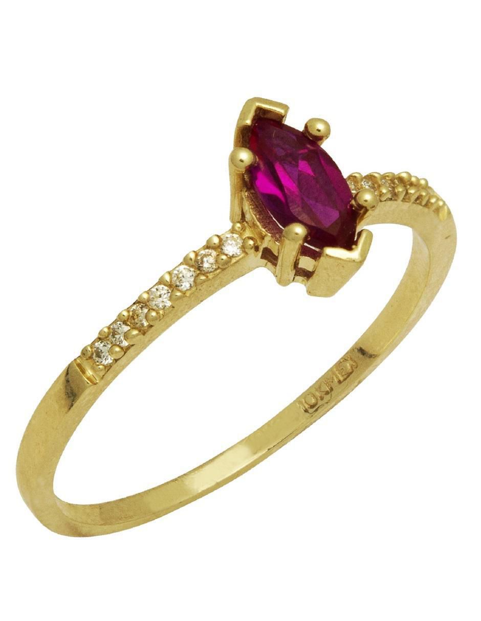 Anillo ovalado 10 k de oro zirconia pulido