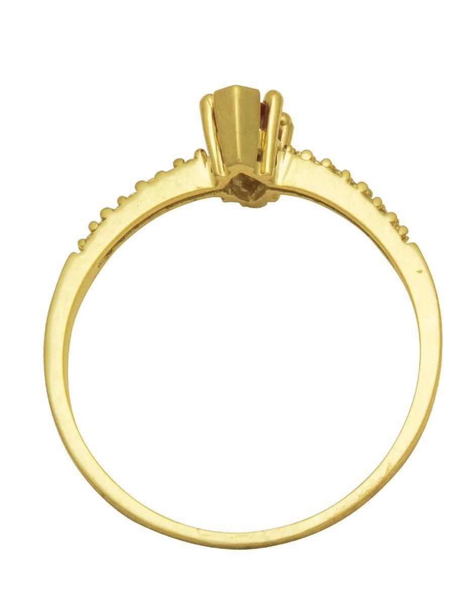 Anillo ovalado 10 k de oro zirconia pulido