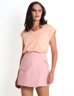 Playera manga corta cuello V para mujer 1
