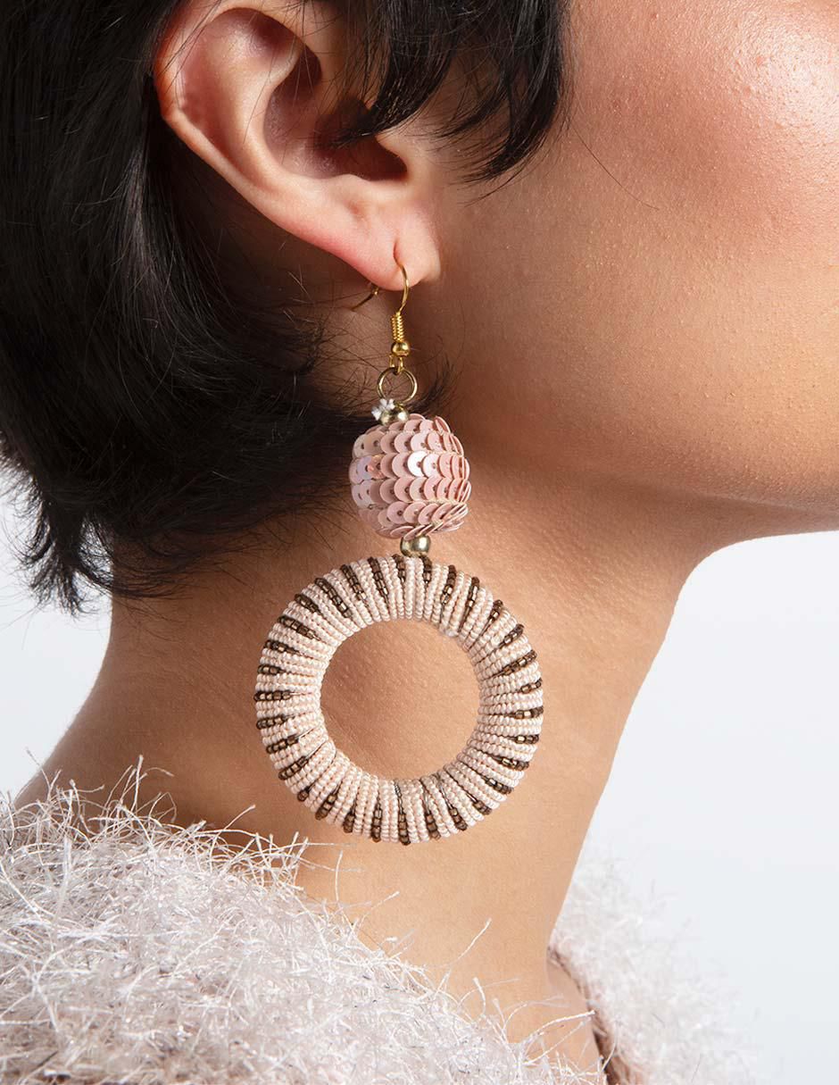 Aretes de círculo con acabado brillante 3
