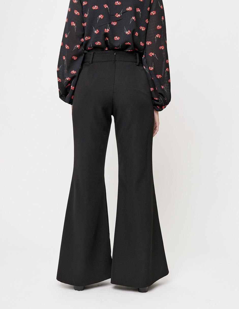 Pantalón acampanado para mujer 4