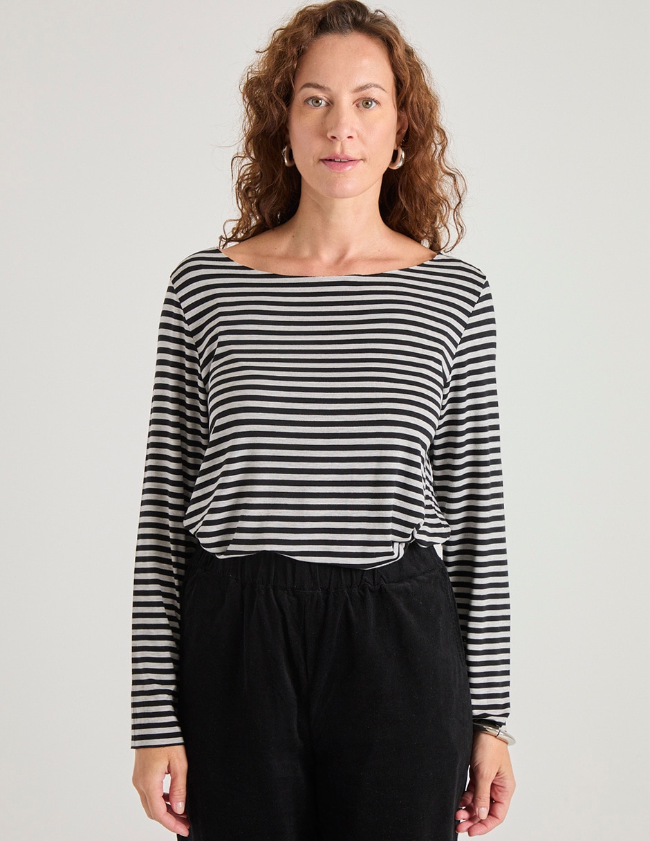 Playera manga larga cuello ojal para mujer