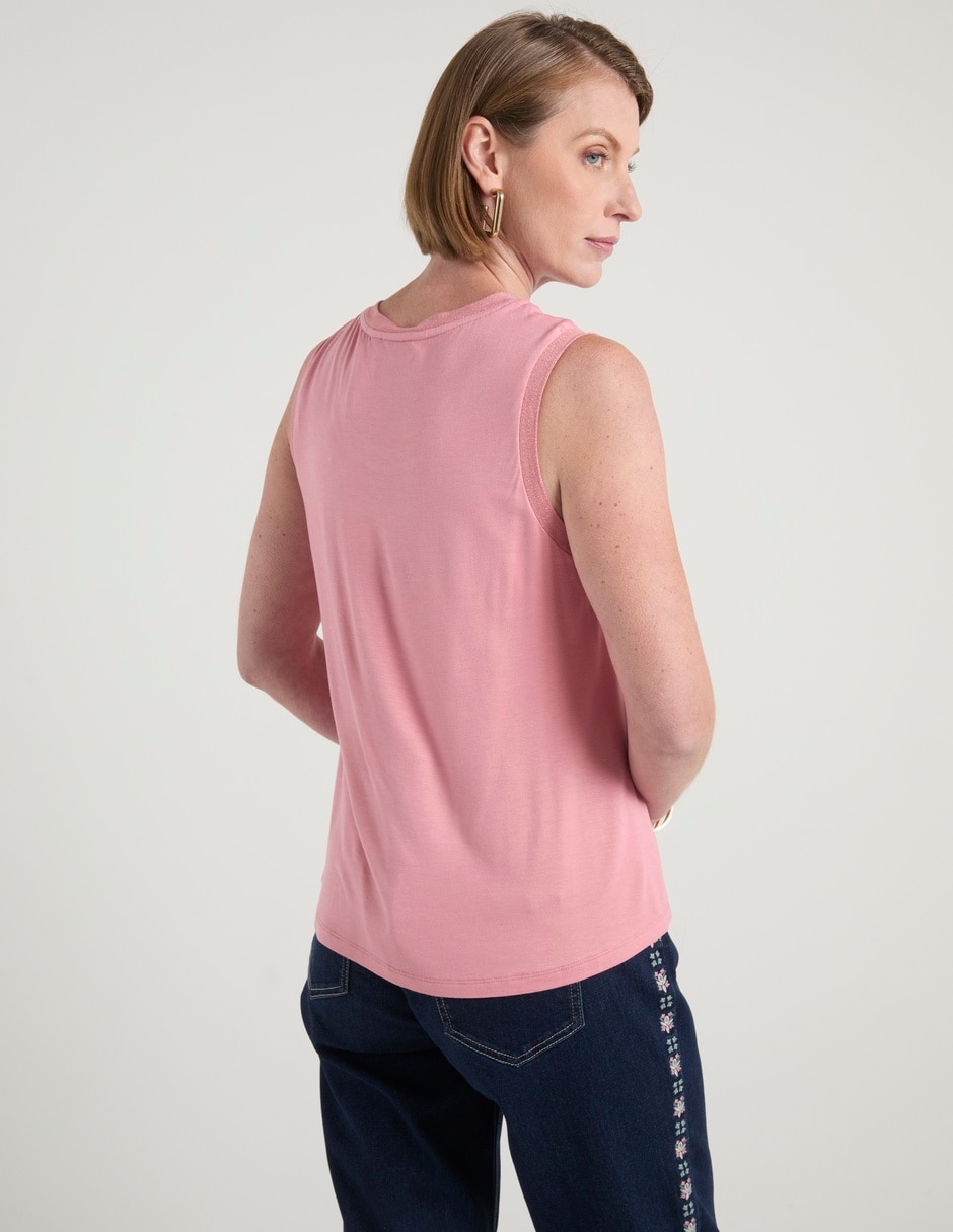 Playera cuello redondo mujer 6