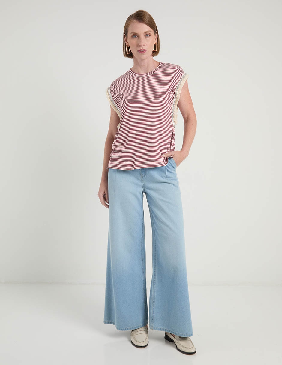 Playera cuello redondo para mujer 8