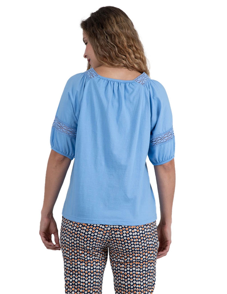 Playera manga corta Edira cuello V para mujer