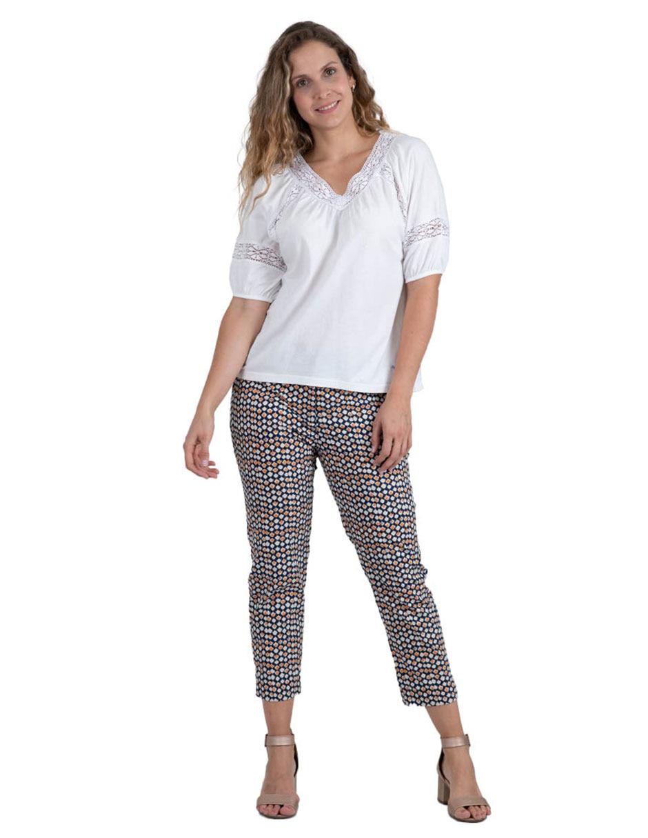 Playera manga corta Ferrioni Edira cuello V para mujer