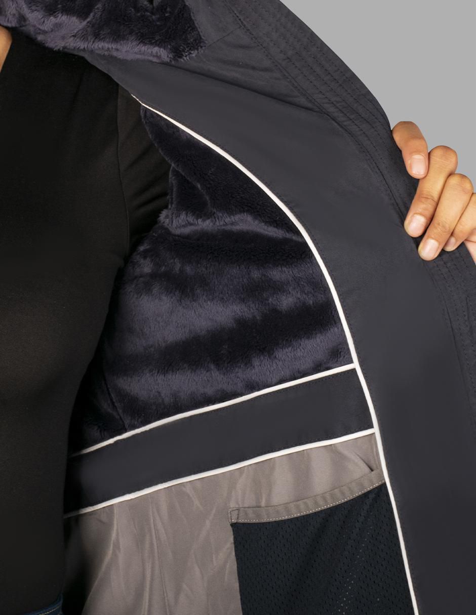 Chamarra impermeable para mujer 5