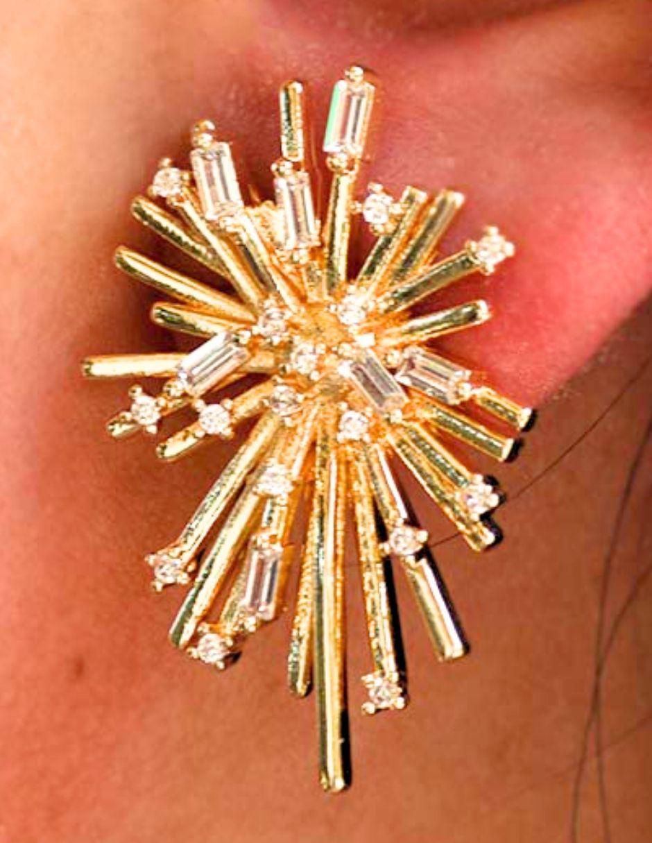 Aretes de estrella con acabado baño de oro zirconia 3