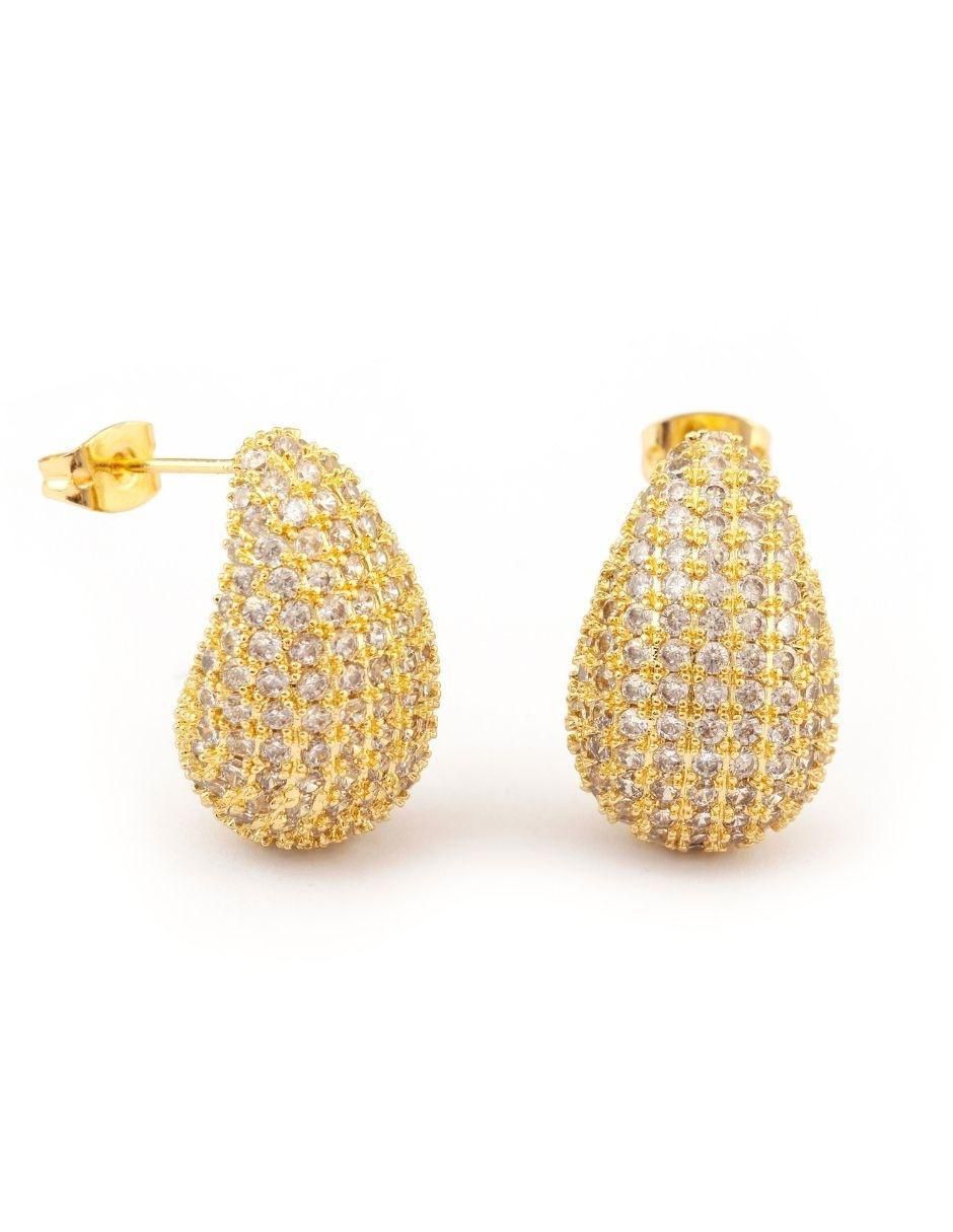 Broqueles de gota con acabado baño de oro 18 K