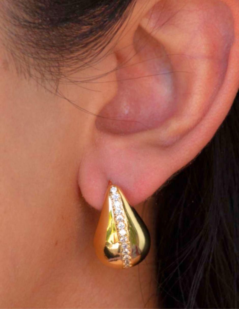 Broqueles de gota con acabado baño de oro 18 K 3