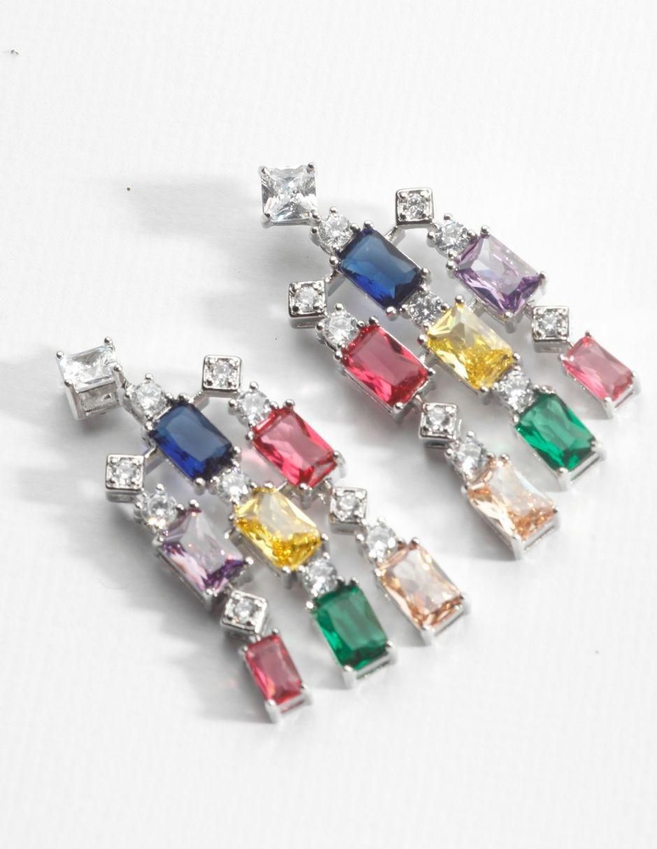 Aretes con acabado baño de rodio 2