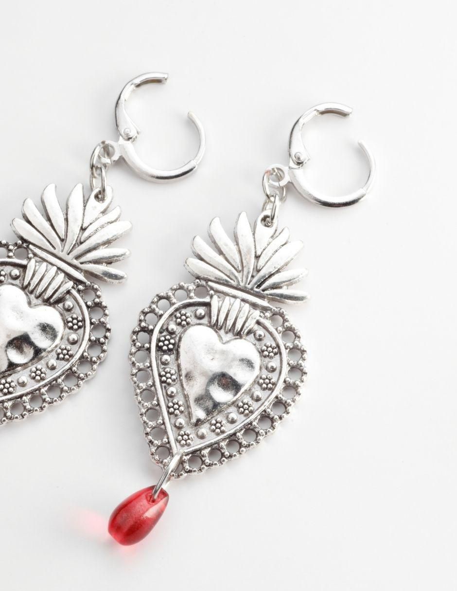 Aretes de corazón con acabado baño de rodio cristal 3