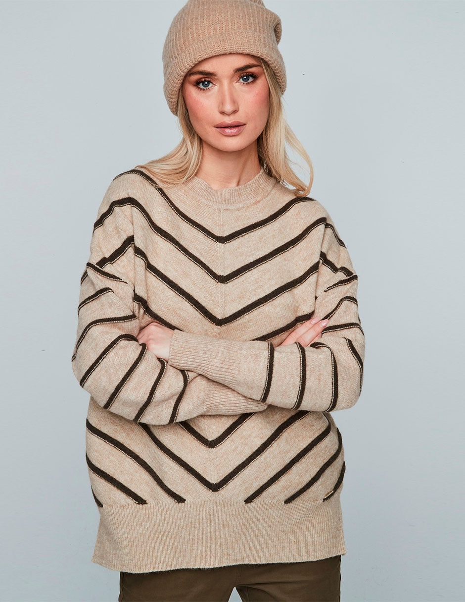 Suéter cuello redondo para mujer 9