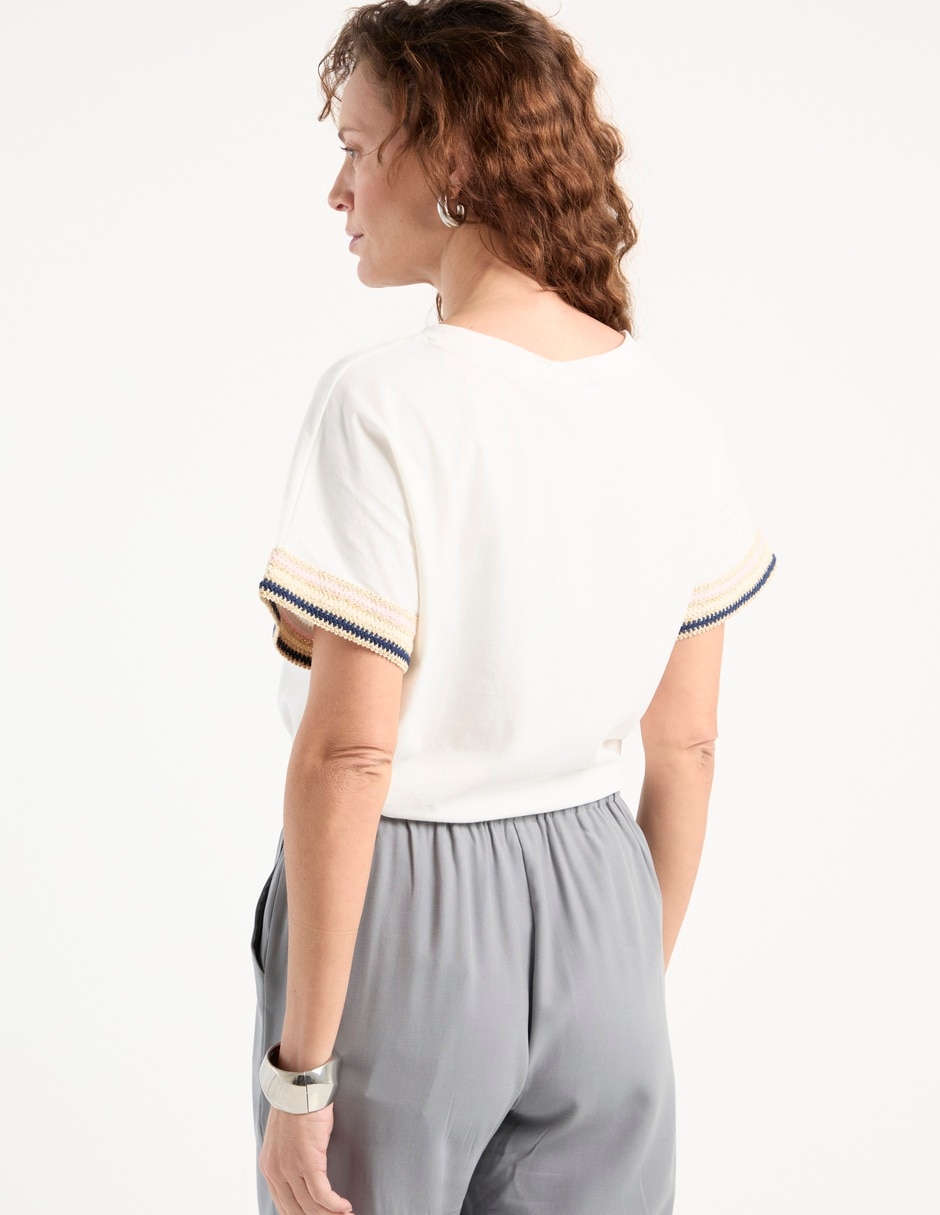 Playera manga corta cuello redondo mujer 5
