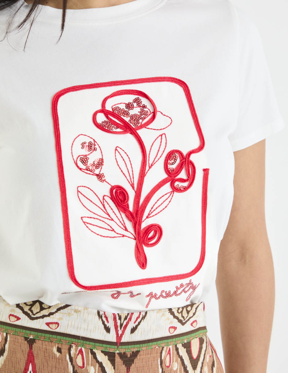 Playera manga corta cuello redondo para mujer 10