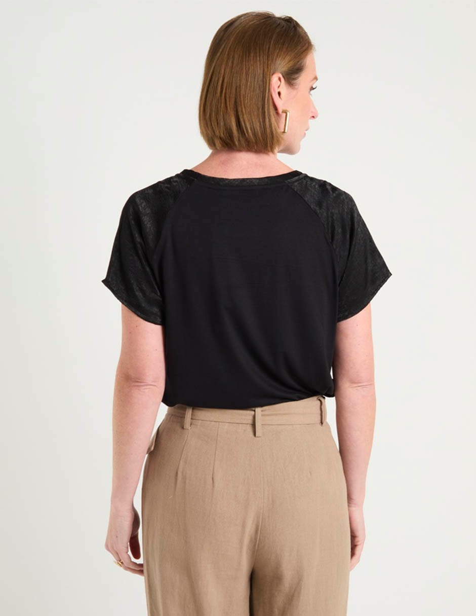 Blusa manga corta para mujer 12