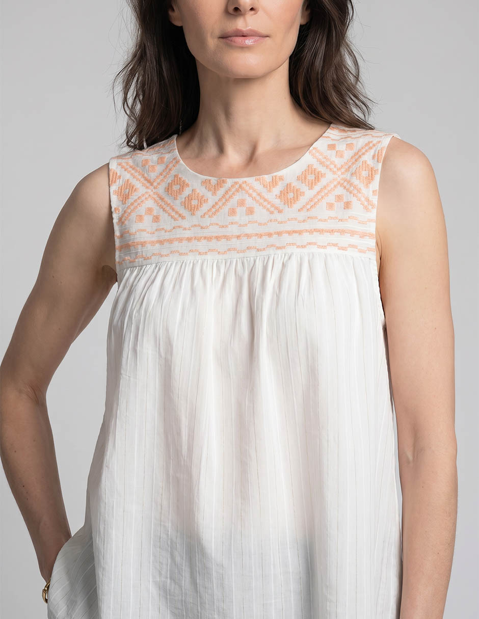 Blusa sin manga para mujer 3