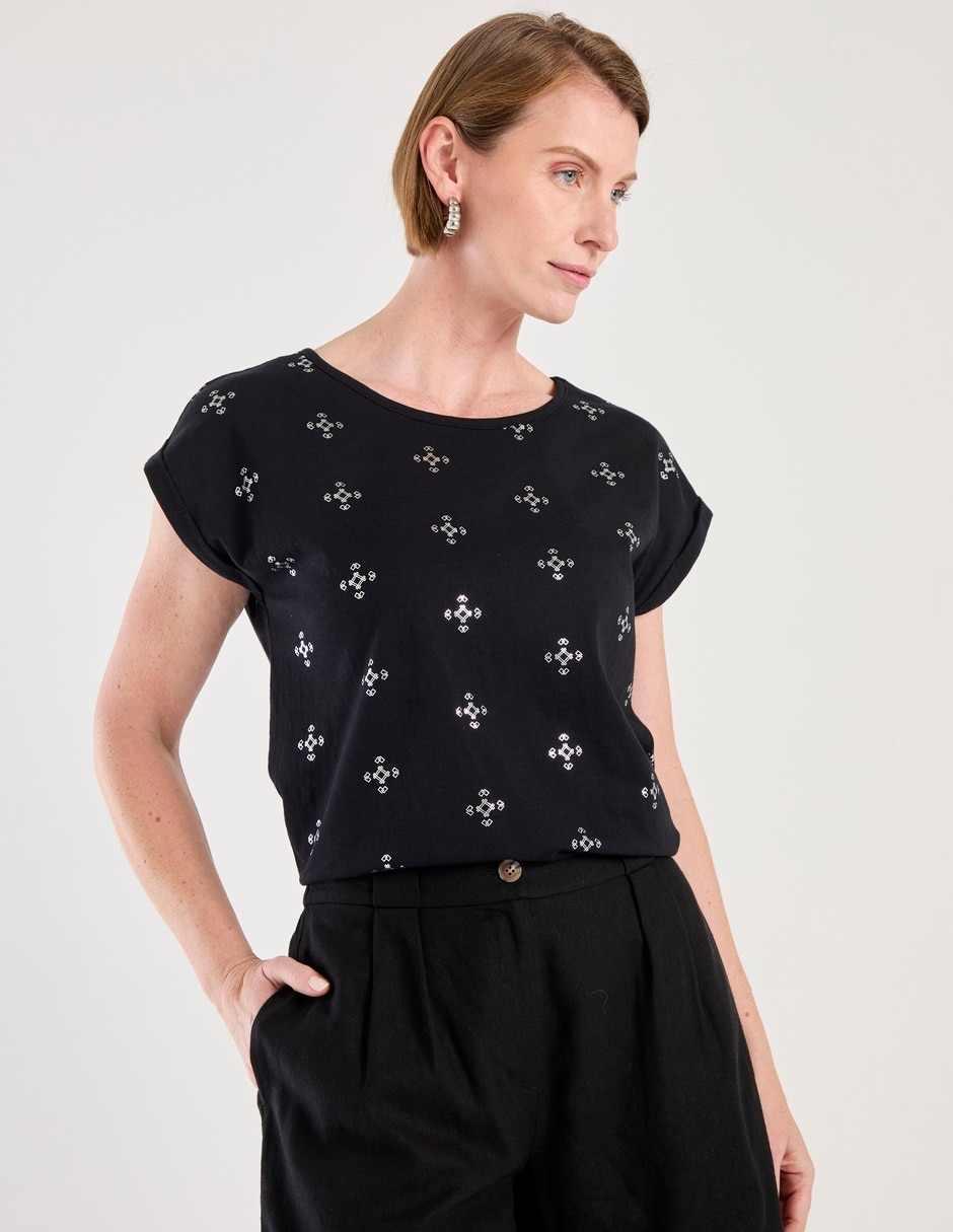 Playera manga corta cuello redondo para mujer