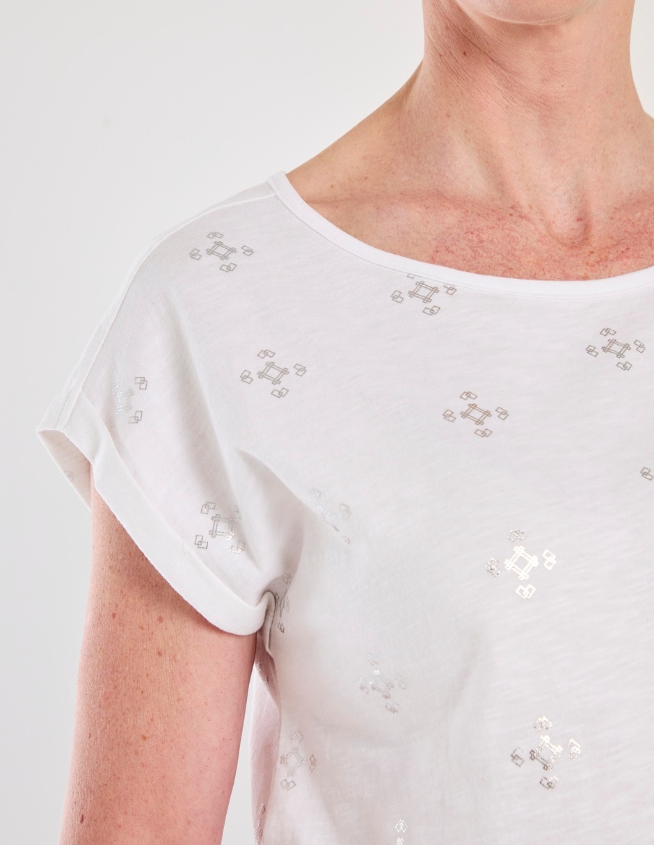 Playera manga corta cuello redondo para mujer 4