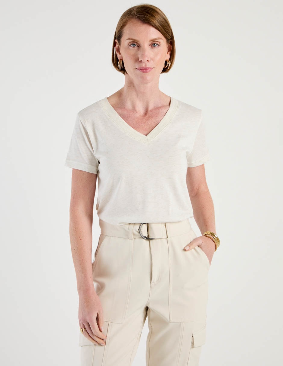 Playera manga corta cuello v para mujer 1