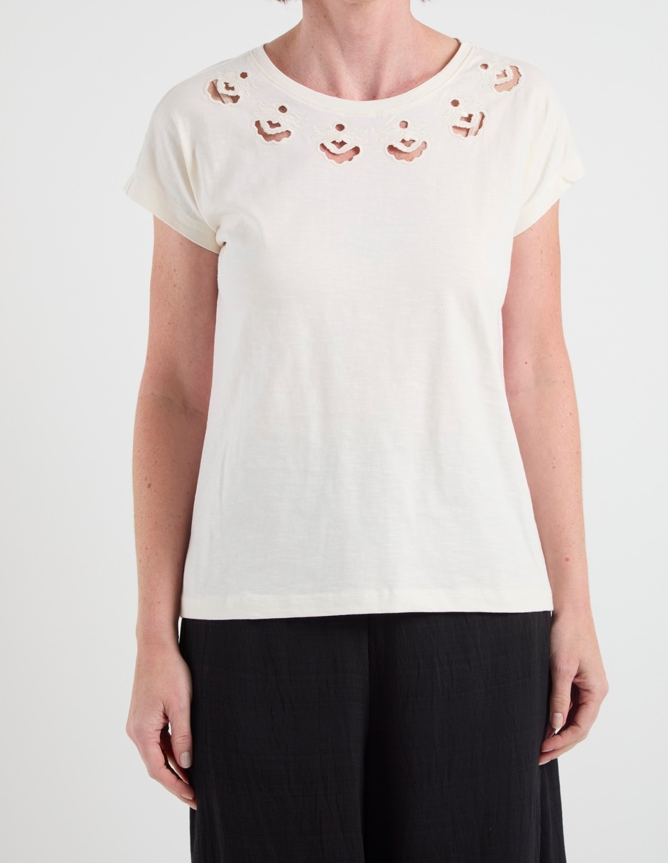 Playera manga corta cuello redondo para mujer 3