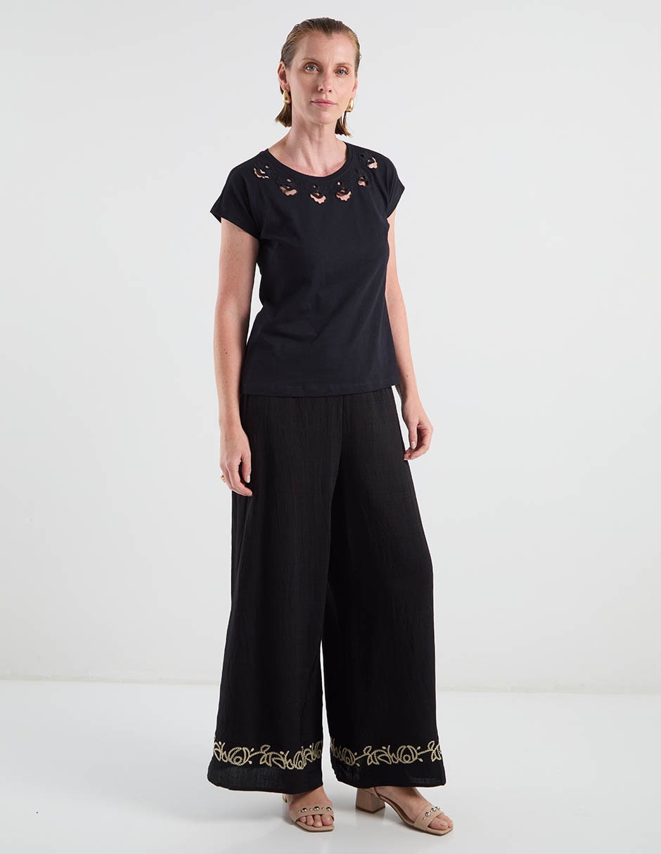Playera manga corta cuello redondo para mujer 3