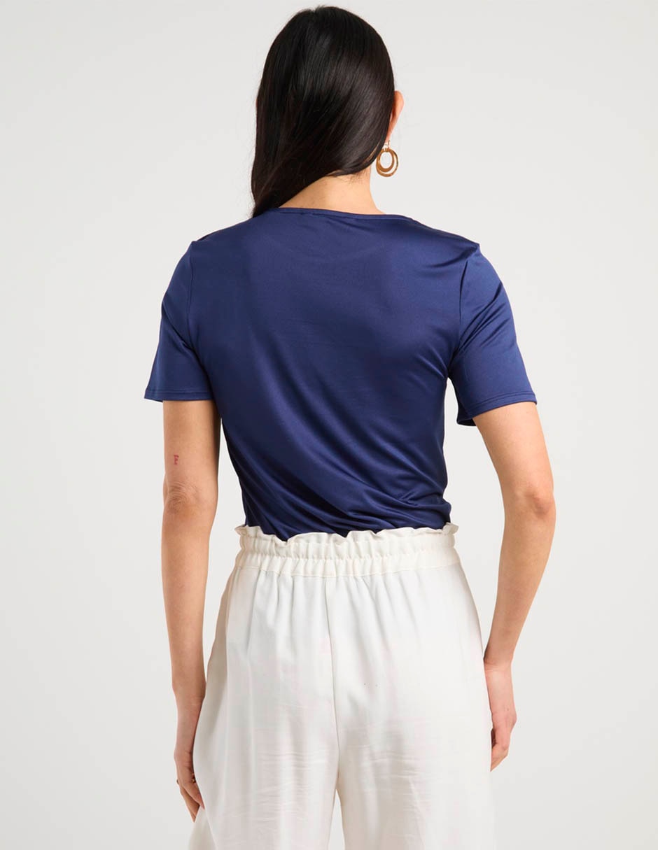 Playera manga corta cuello redondo para mujer 6