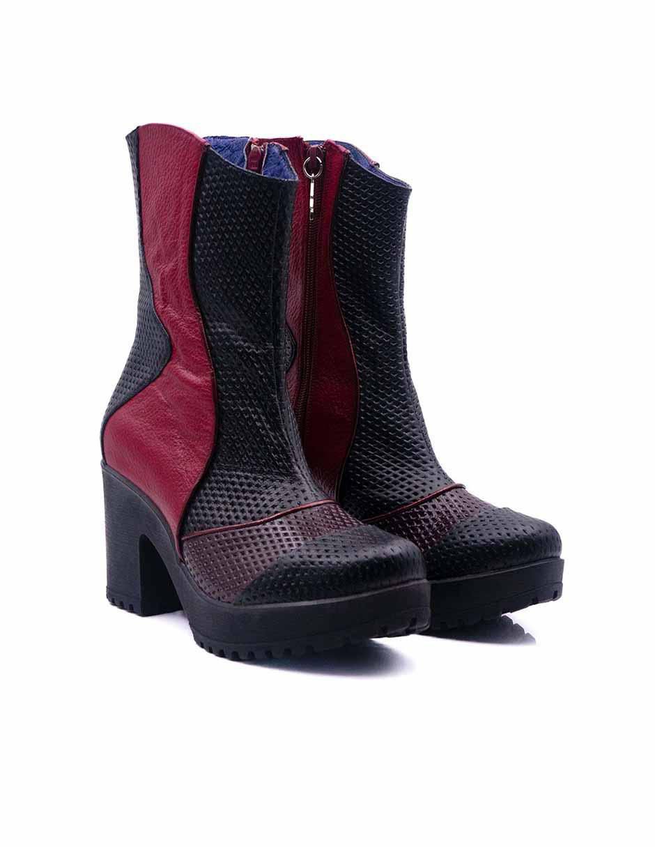 Bota abajo de la rodilla Altura Siete de piel para mujer