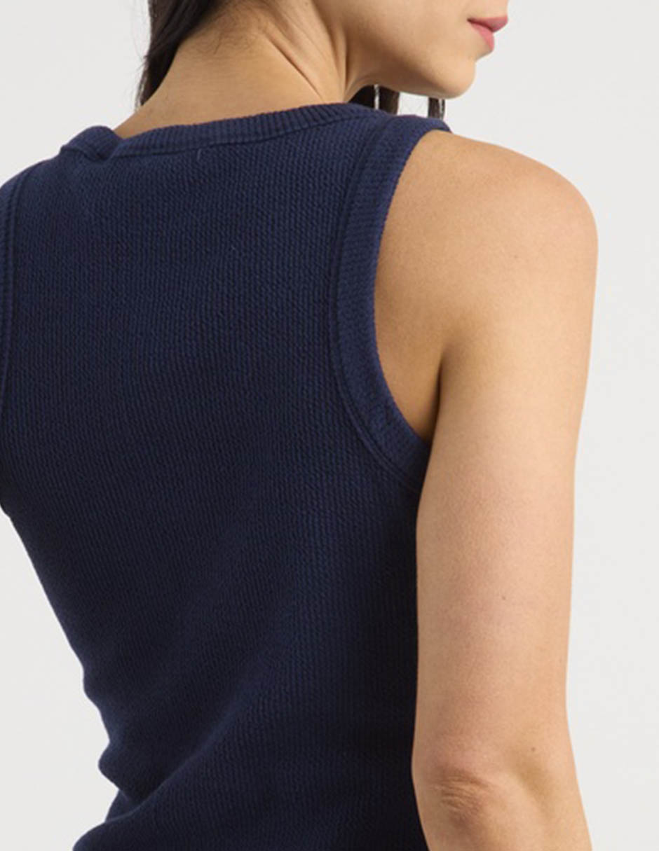 Playera cuello redondo para mujer 5