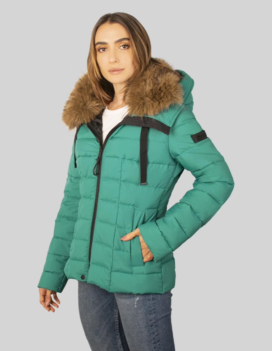Chamarra impermeable para mujer 3