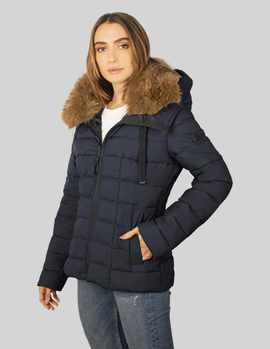 Chamarra impermeable para mujer 5