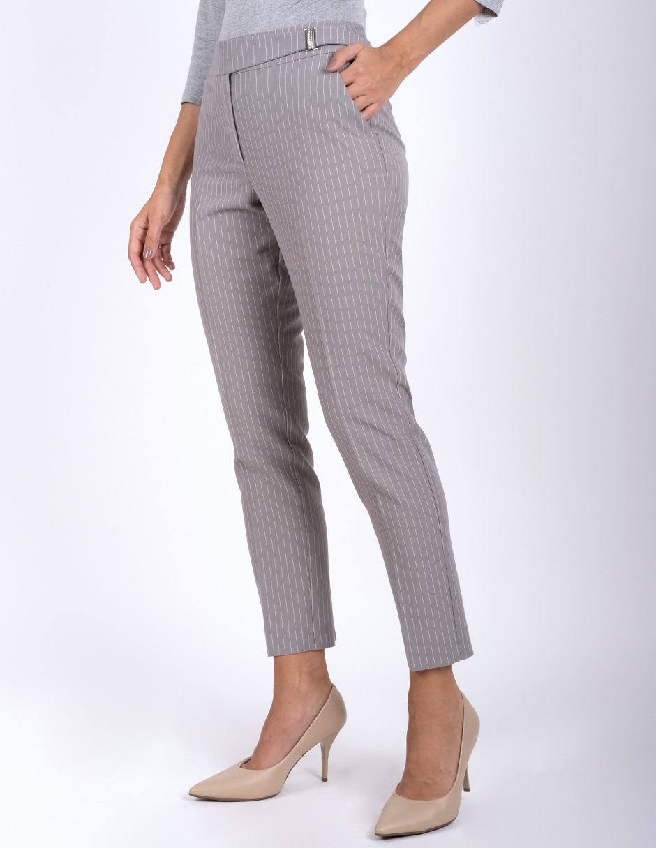 Pantalón capri straight para mujer 3