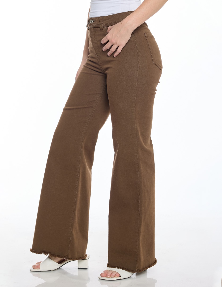 Jeans acampanado para mujer 3