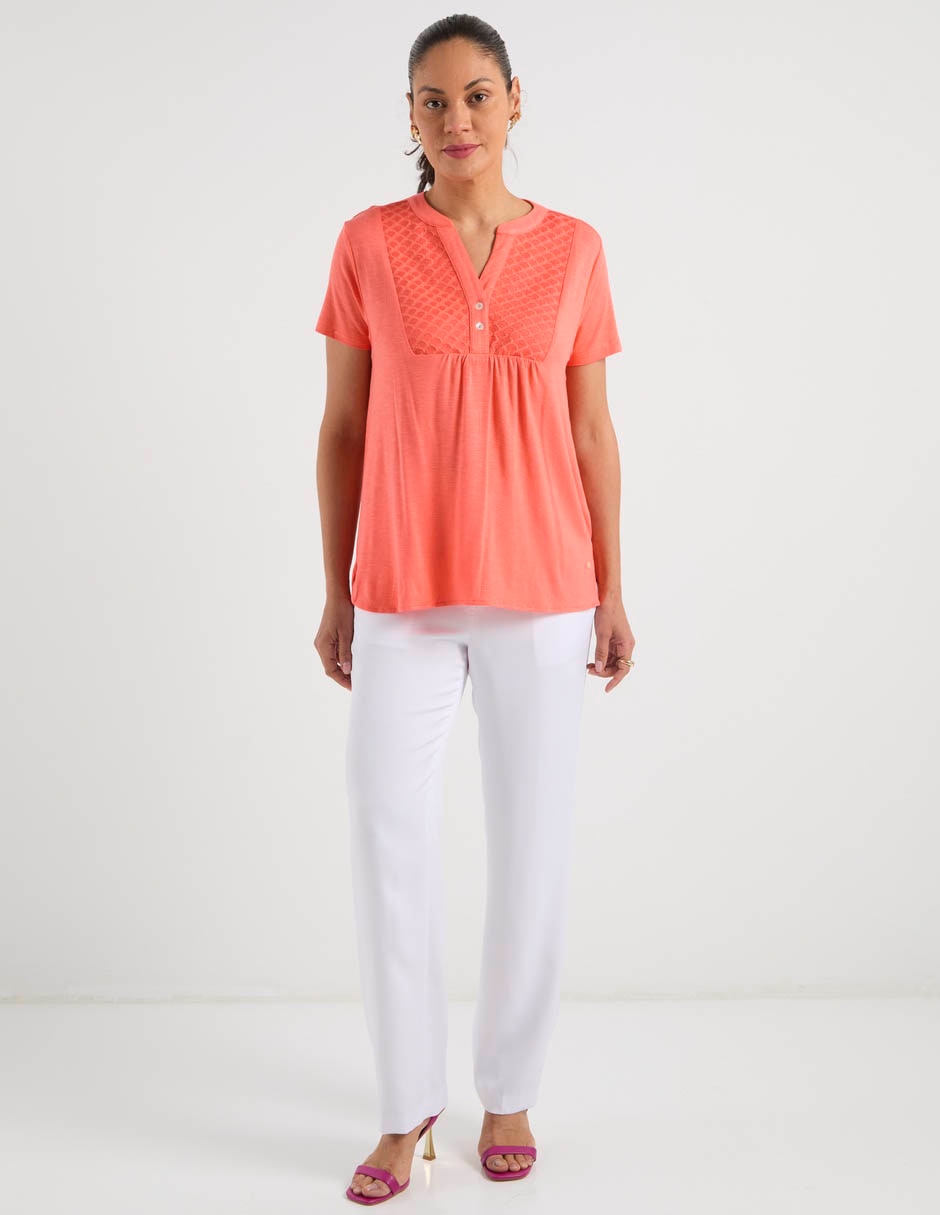 Playera manga corta cuello V para mujer 4
