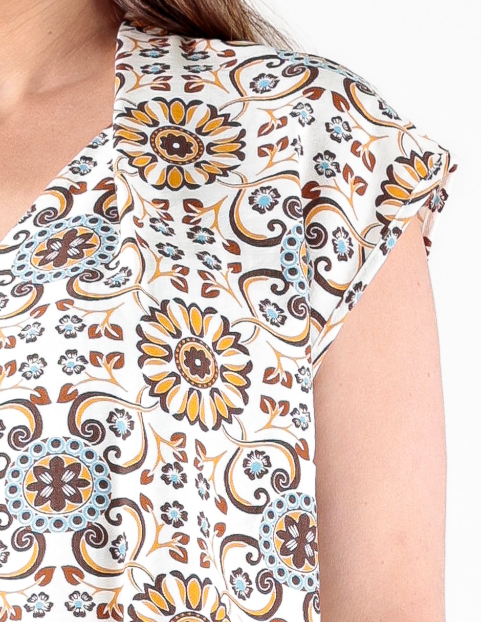 Blusa manga corta para mujer 4