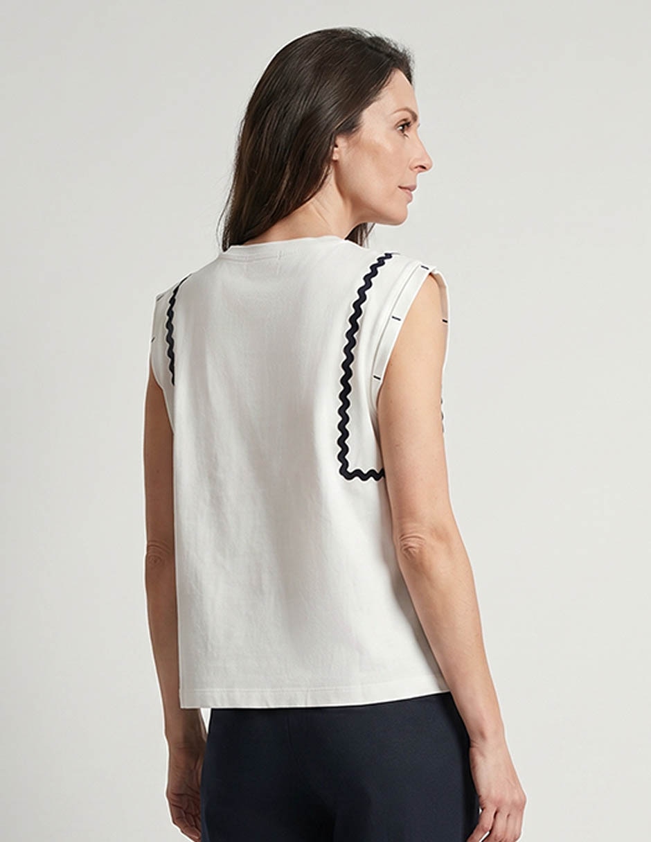 Playera cuello redondo para mujer 2