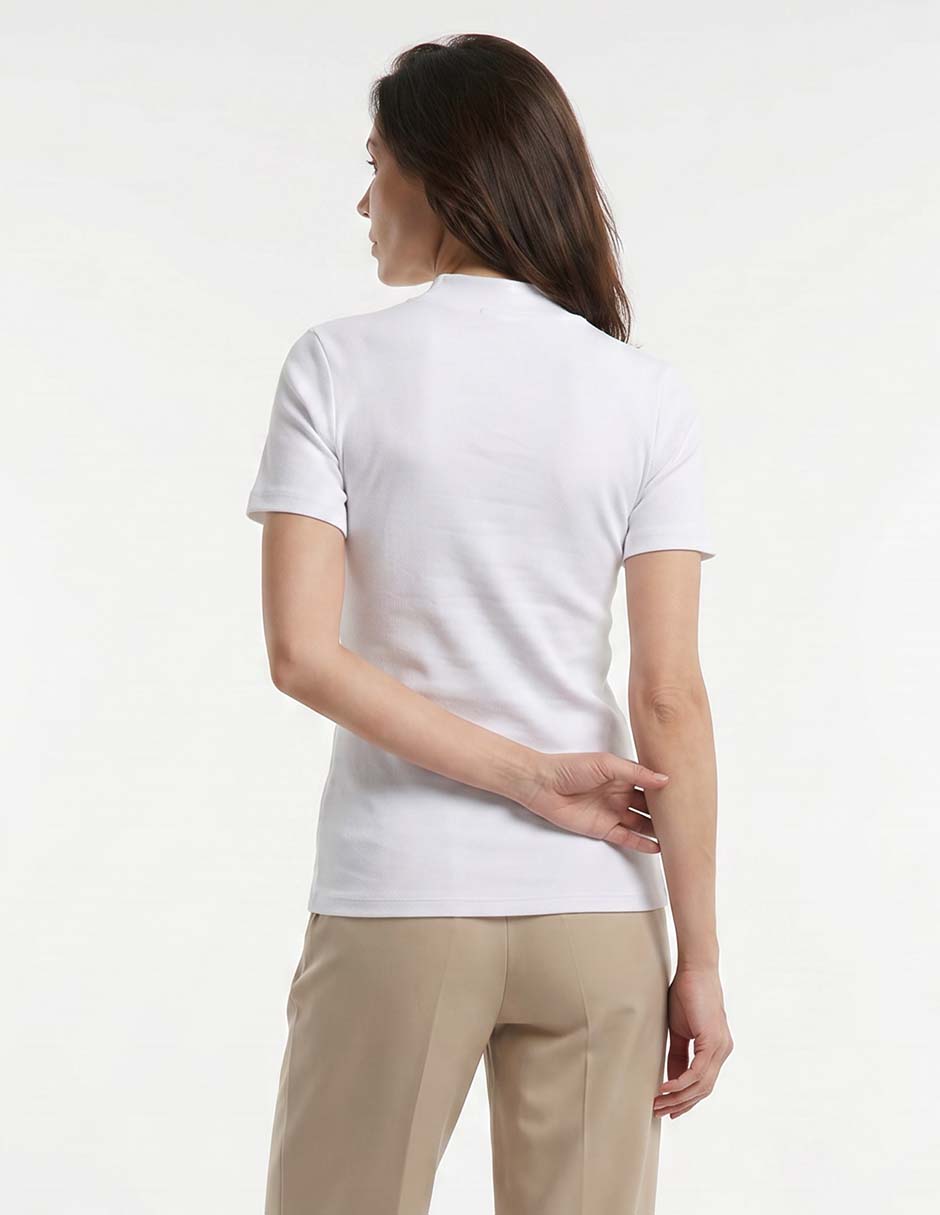 Playera manga corta cuello redondo para mujer 2