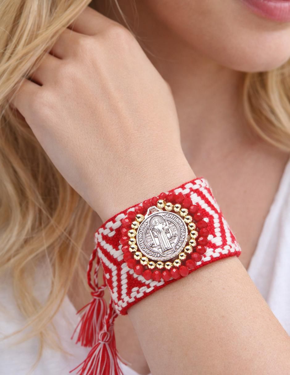 Pulsera Custodia San Benito acabado baño de oro 18 K 6