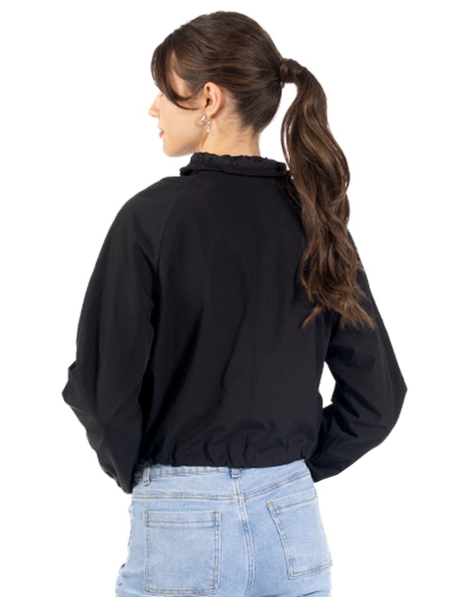 Chamarra crop para mujer con bolsas cargo para mujer 3