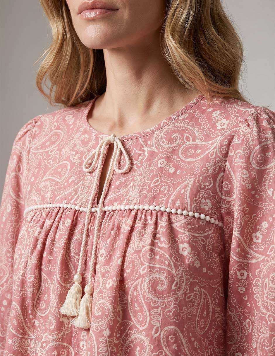 Blusa manga 3/4 con amarre para mujer 3