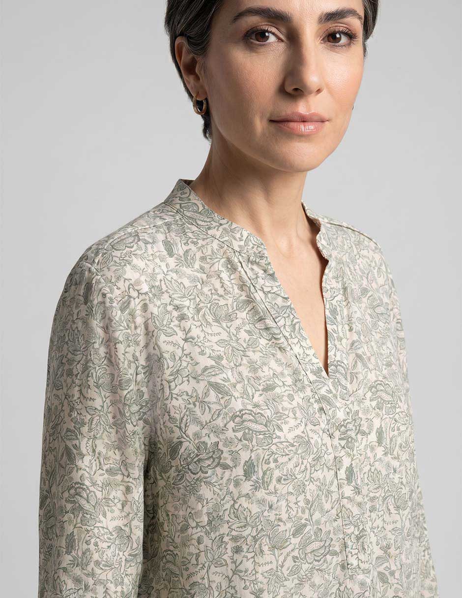 Blusa manga 3/4 cuello V para mujer 3