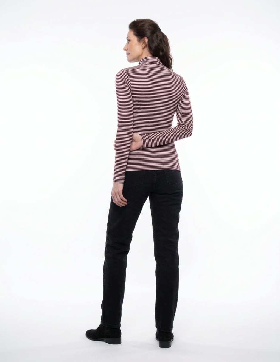 Playera manga larga cuello alto para mujer 2