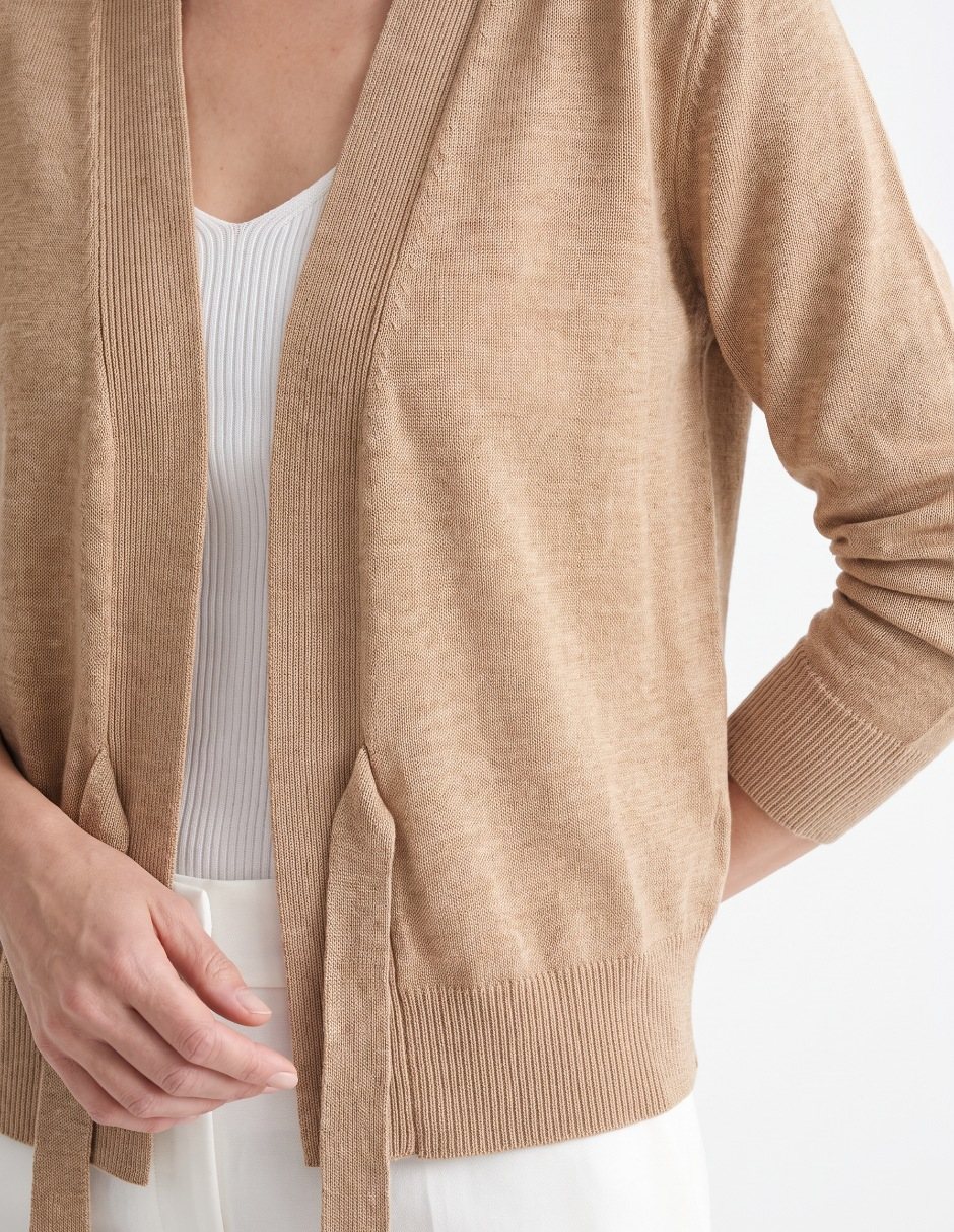 Suéter cuello V para mujer 4