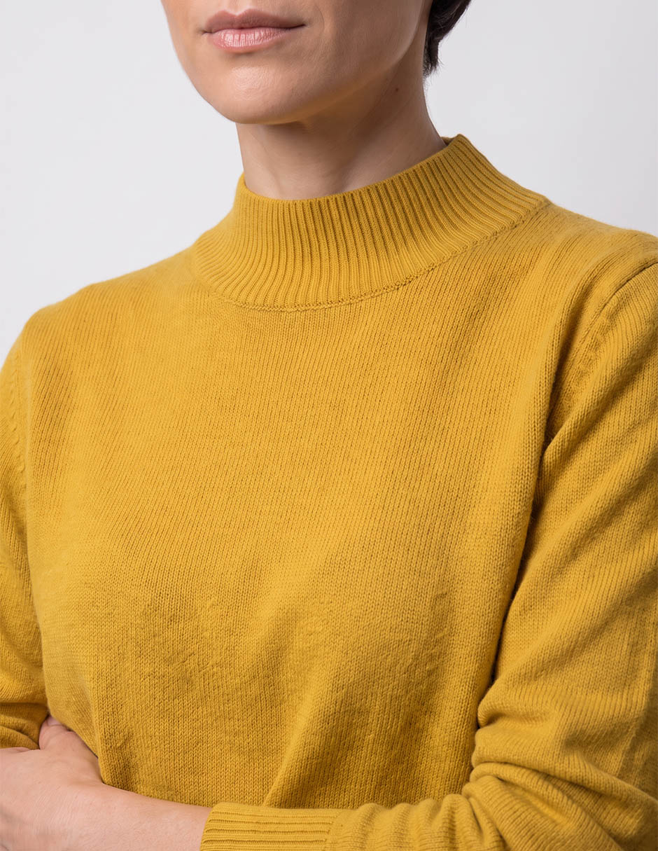 Suéter cuello alto para mujer 3