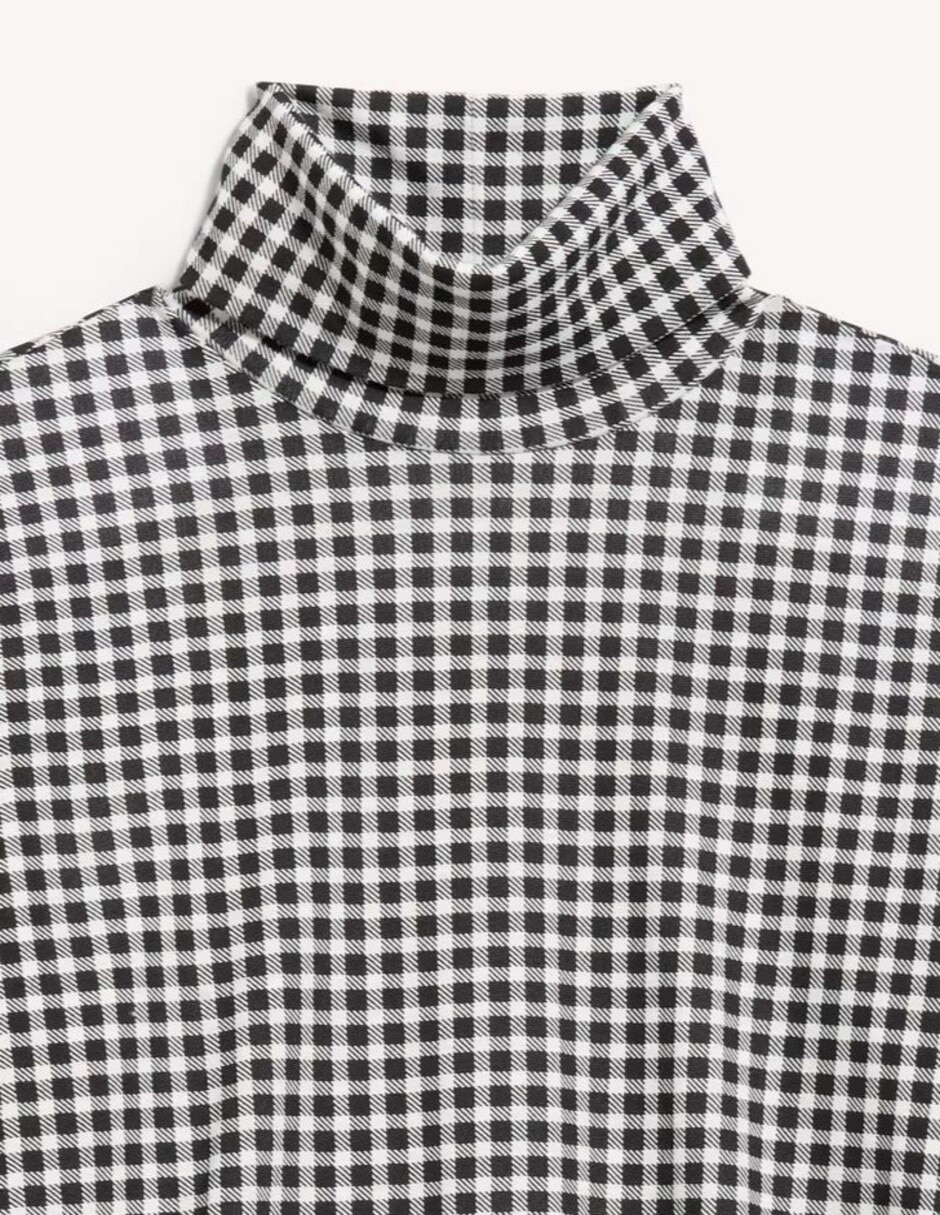 Playera manga larga cuello tortuga para mujer 2