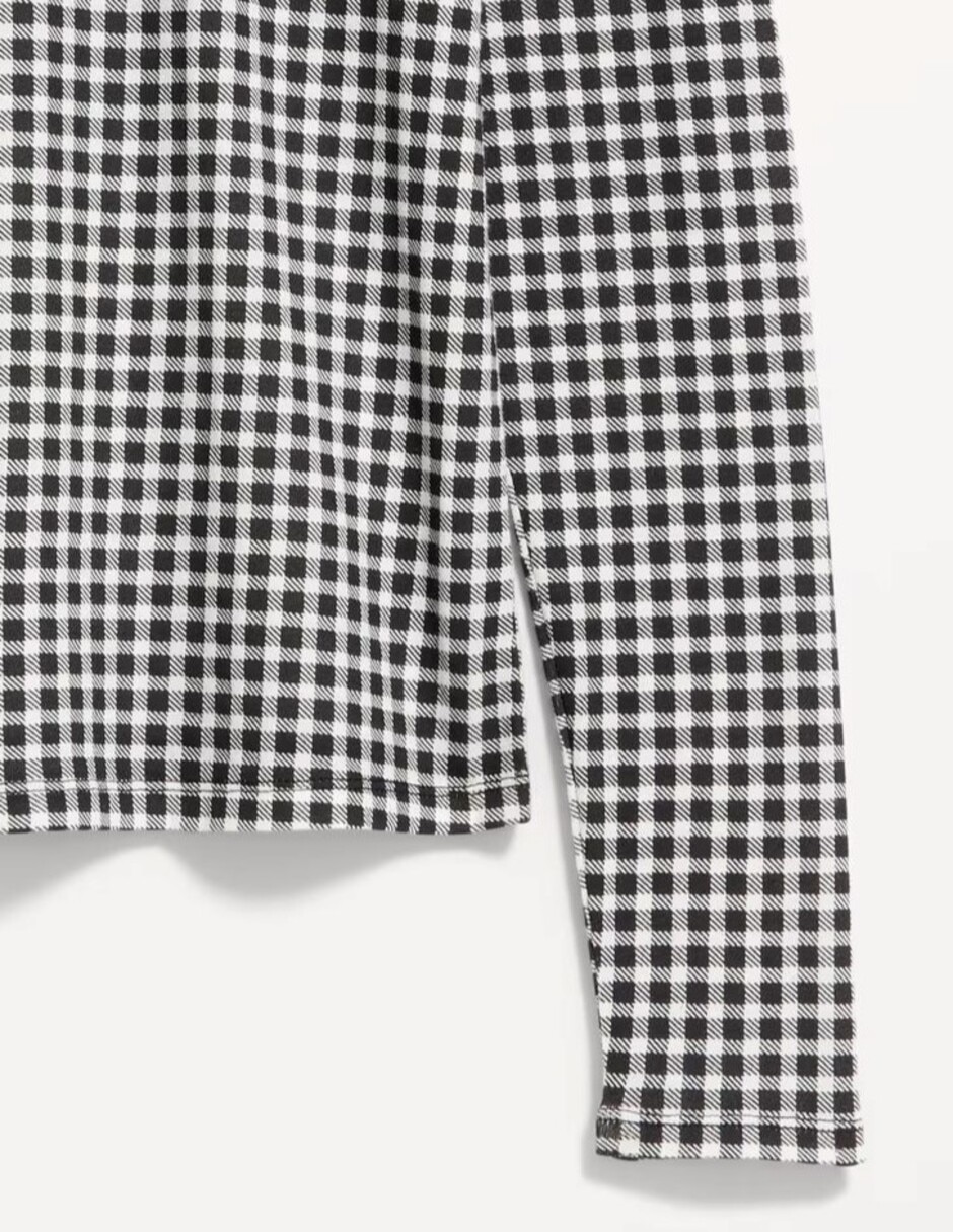 Playera manga larga cuello tortuga para mujer 3